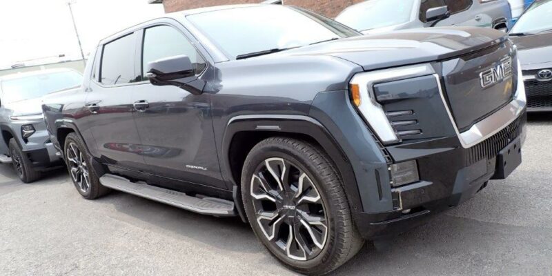 GMC SIERRA DENALI EV