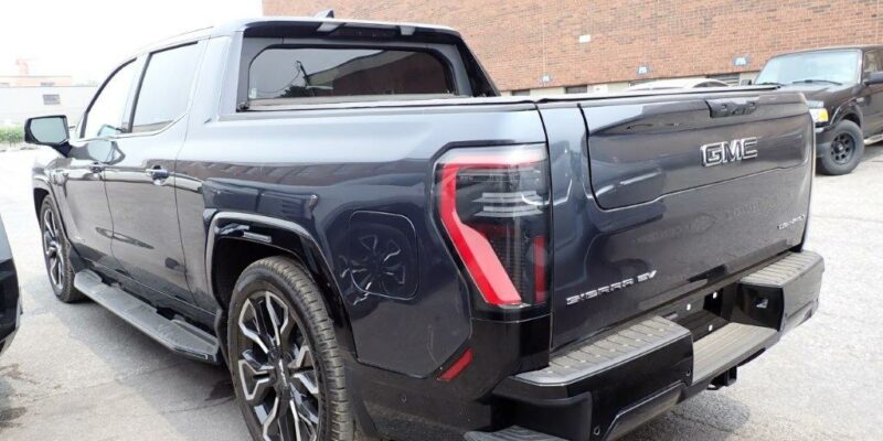 GMC SIERRA DENALI EV
