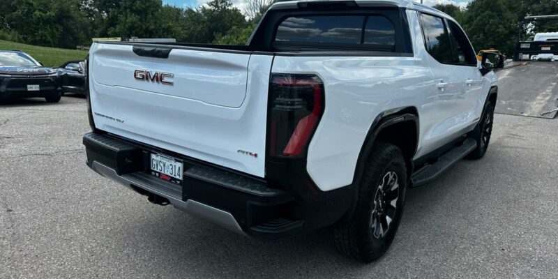 GMC SIERRA EV