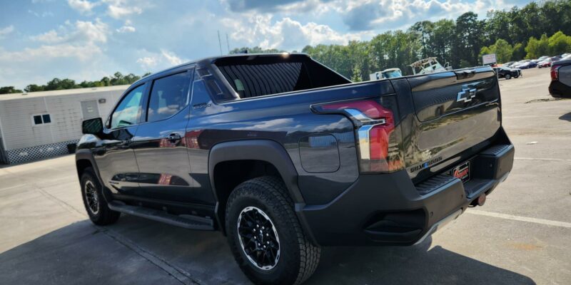 CHEVROLET SILVERADO EV
