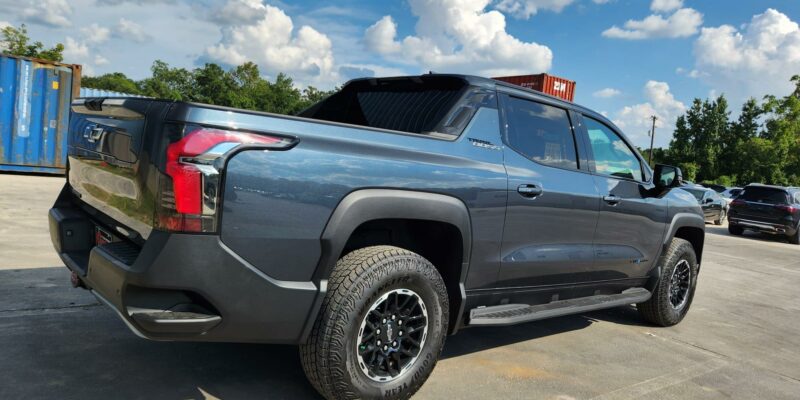 CHEVROLET SILVERADO EV