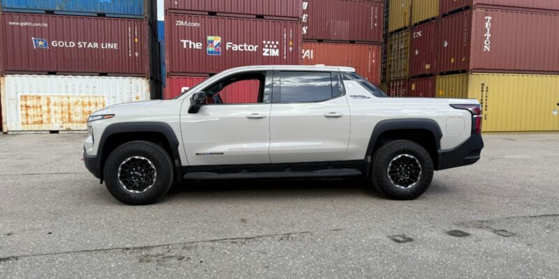 CHEVROLET SILVERADO EV