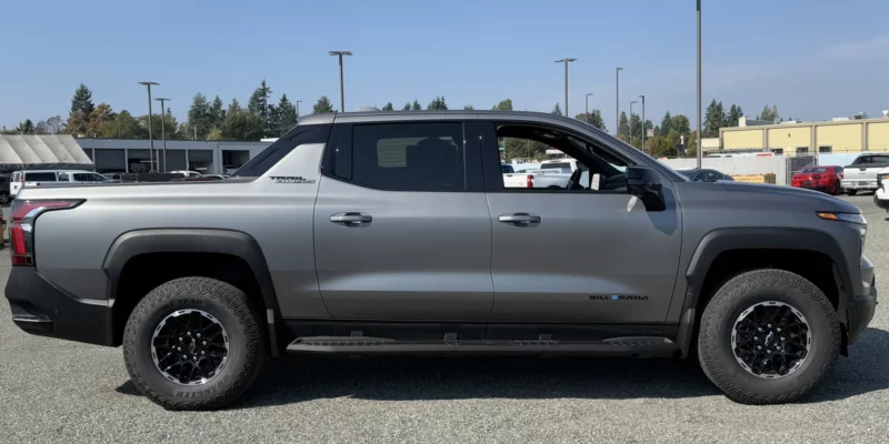 CHEVROLET SILVERADO EV