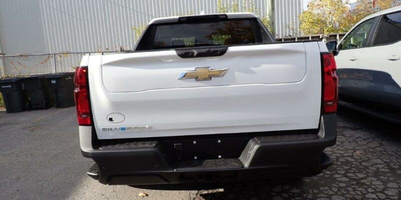 CHEVROLET SILVERADO EV