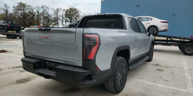 GMC SIERRA EV