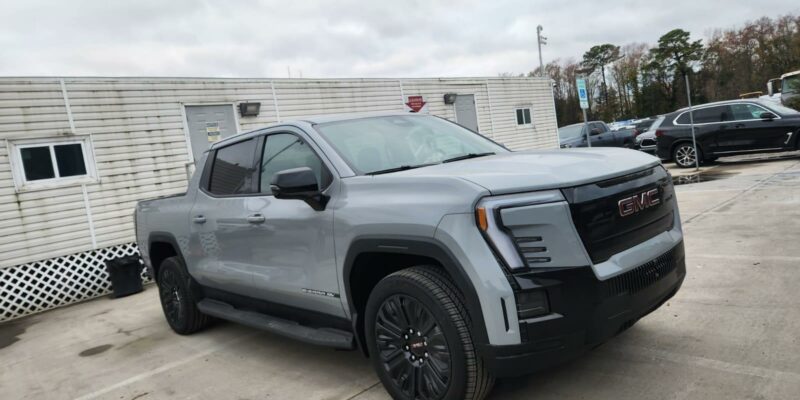 GMC SIERRA EV