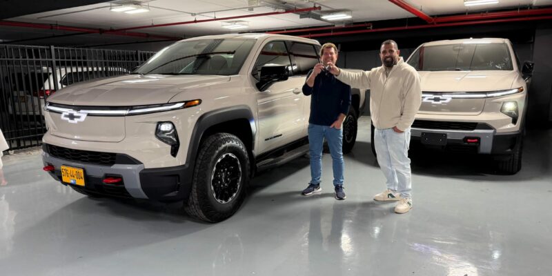 CHEVROLET SILVERADO EV